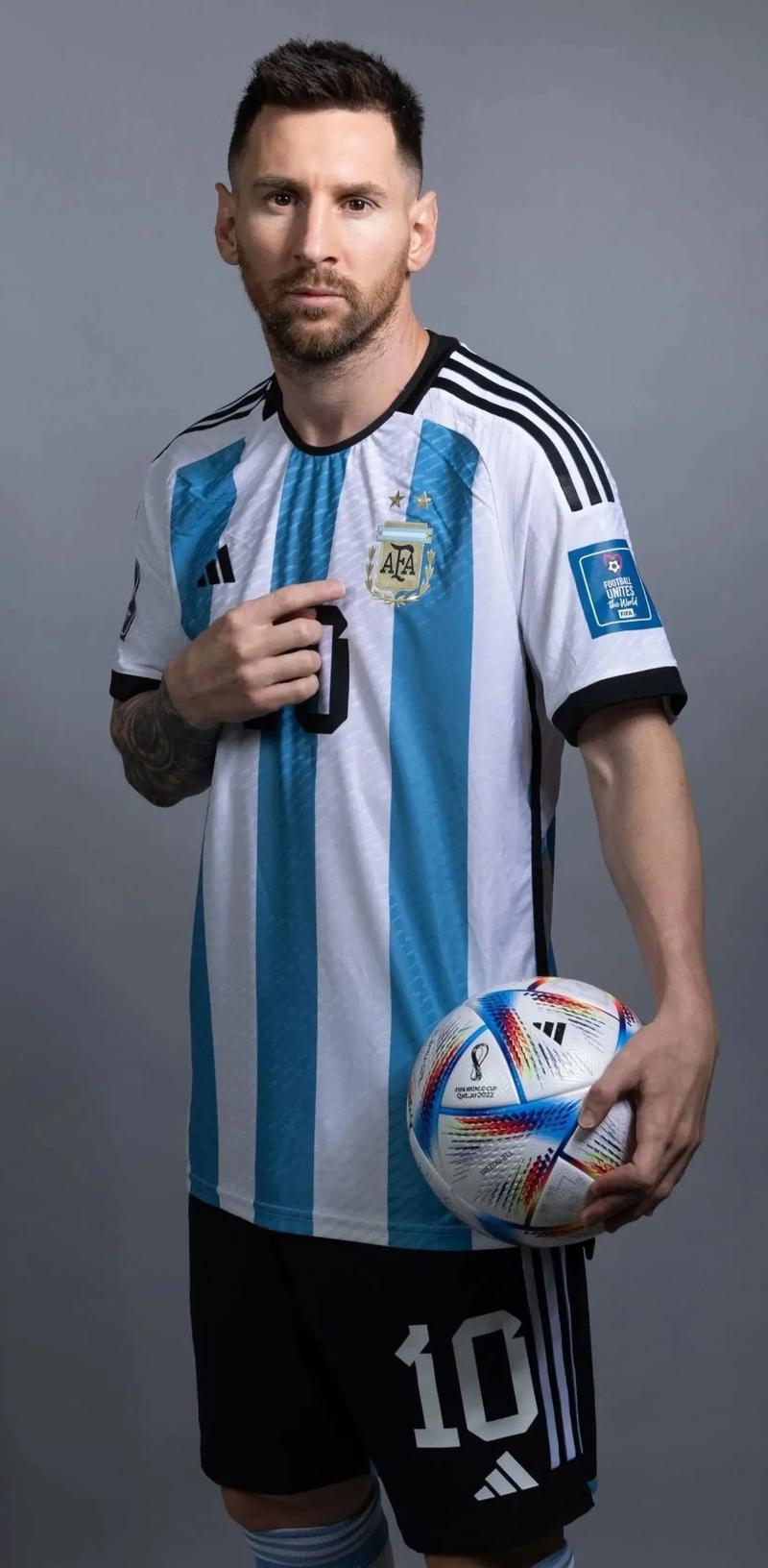 内德维德盛赞伊尔迪兹：他拥有非凡的能力，未来只会更强（内德维德力赞伊尔迪兹：才华横溢，未来只会更强大）