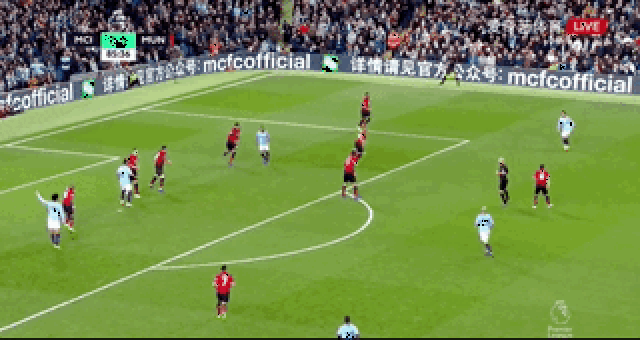 决裂斯卢茨基！申花26岁国脚三年仅首发5次，下一站恐俯身中甲！（或与斯卢茨基分道扬镳？申花26岁国脚三年仅5次首发，下一站恐转战中甲）