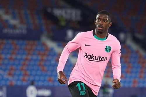 半场战报：都灵1-0克雷莫内塞，弗拉希奇建功（半场速递：弗拉希奇破门，都灵1-0领先克雷莫内塞）