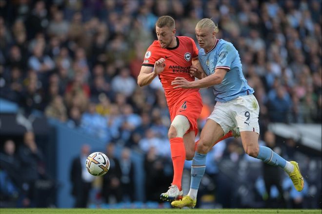 库普梅纳斯：我们想拿意杯冠军，但接下来要专注踢那不勒斯（库普梅纳斯：目标意杯夺冠，眼下全力备战那不勒斯）